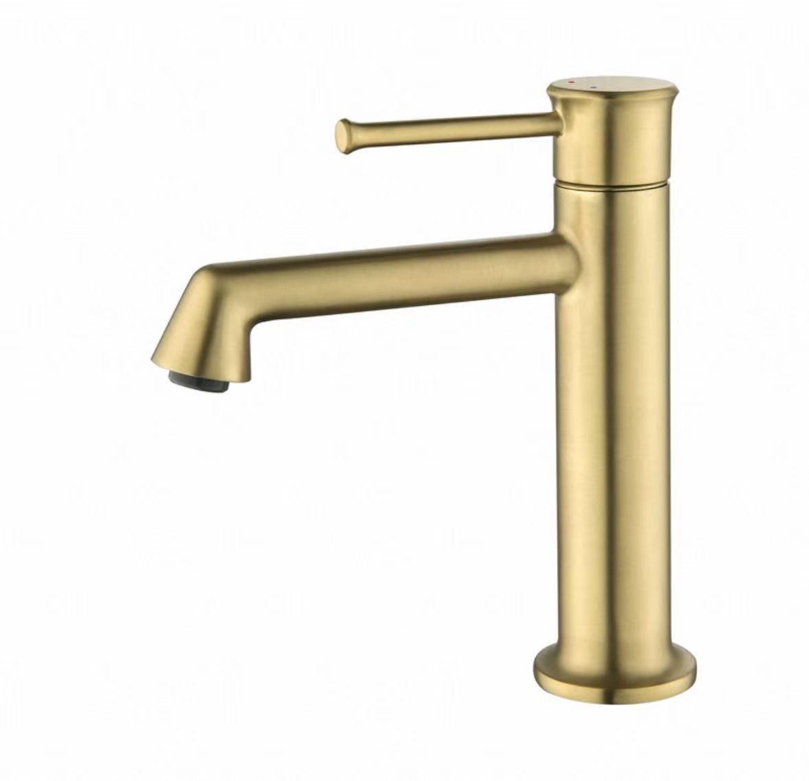 Matně zlatý válcový faucet s jedním ovládáním